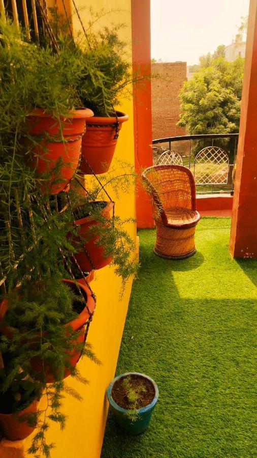 Kishan Home Stay Mathura Extérieur photo