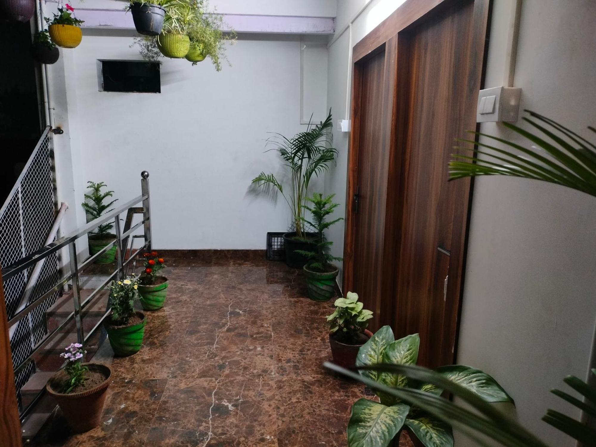 Kishan Home Stay Mathura Extérieur photo