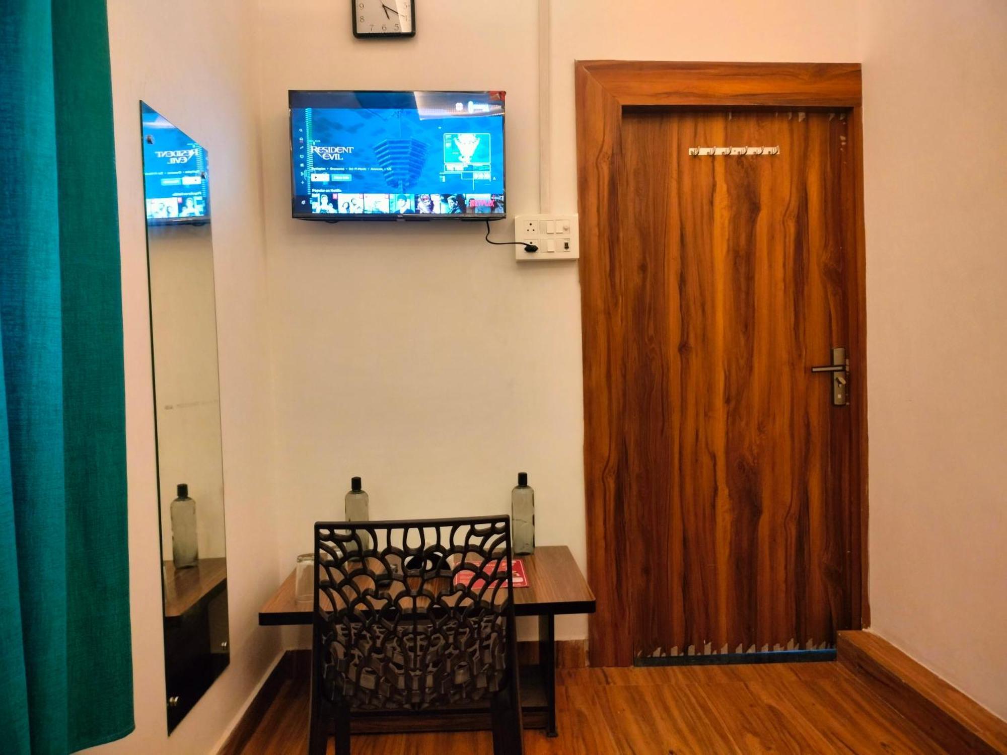 Kishan Home Stay Mathura Extérieur photo
